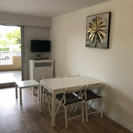 Port D'hyeres דירה הייר